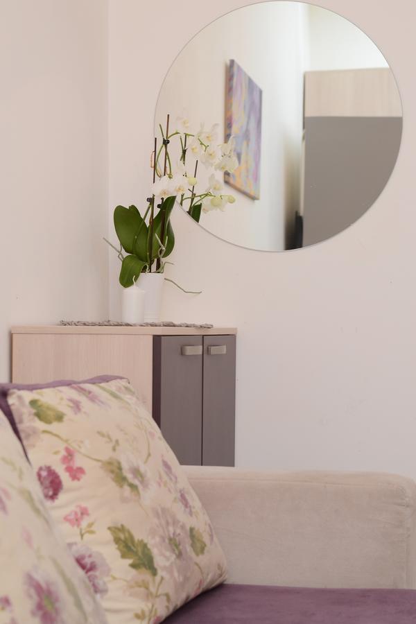 Cozy Apartments - City Center Iasi Eksteriør bilde
