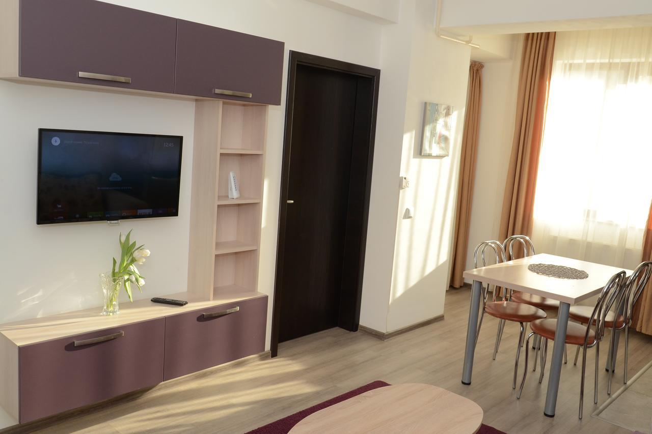 Cozy Apartments - City Center Iasi Eksteriør bilde