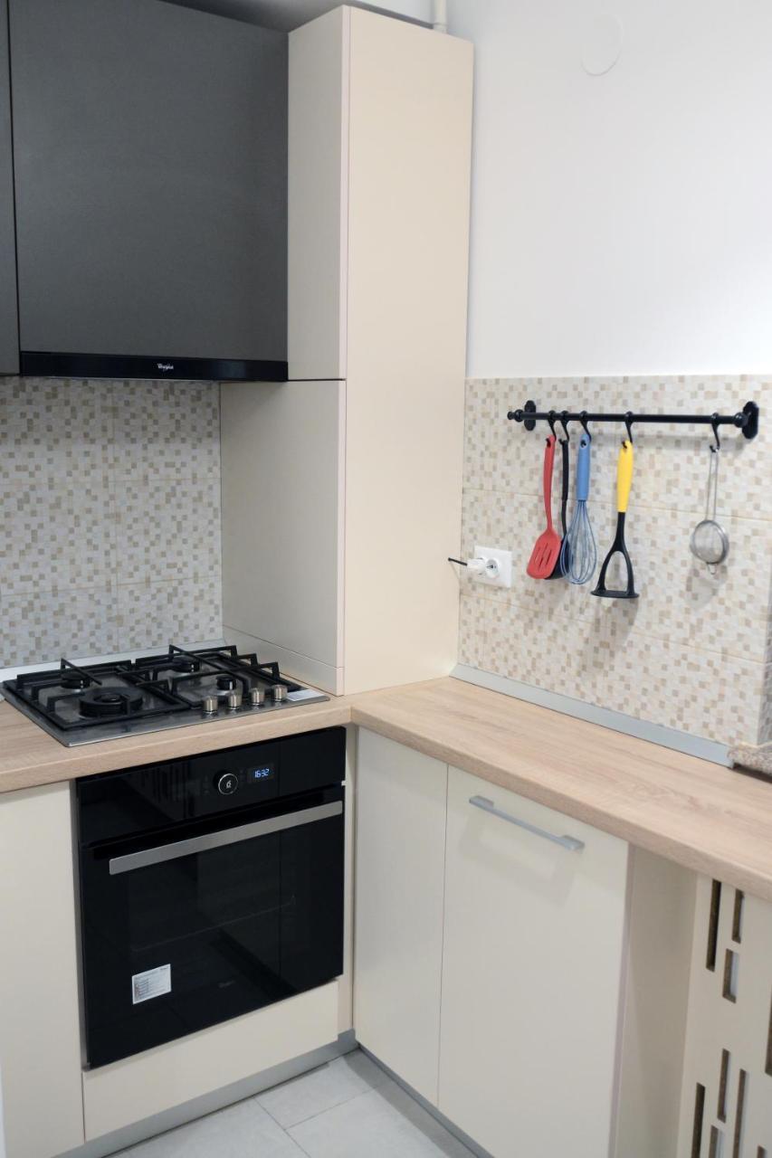 Cozy Apartments - City Center Iasi Eksteriør bilde